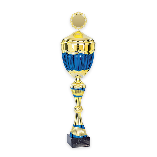 Pokal Kris in Gold und Blau mit Deckel, Lorbeerkranz und Emblemfeld auf Marmorsockel